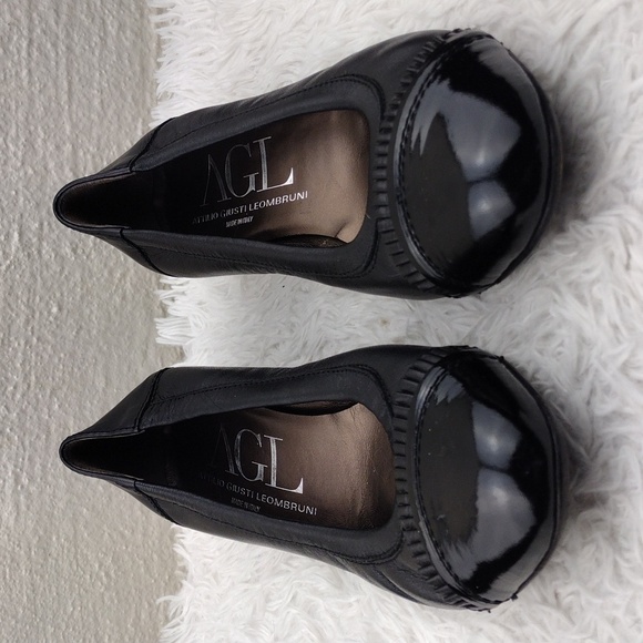 AGL Attilio Giusti Leombruni Black Leather Patent Fringe Toe Low Heel Pump Shoe - Picture 2 of 16